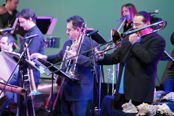 Jotan Afanador, Jerome Goldschmidt, Noah Bless, Demetrios Kastaris, Connie Grossman, Steve Turre, Queens Theatre in the Park, Flushing New York, December 17, 2004, photo credit Jerry Lacay.